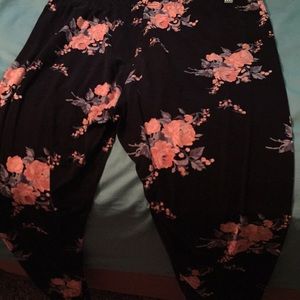 Floral leggings